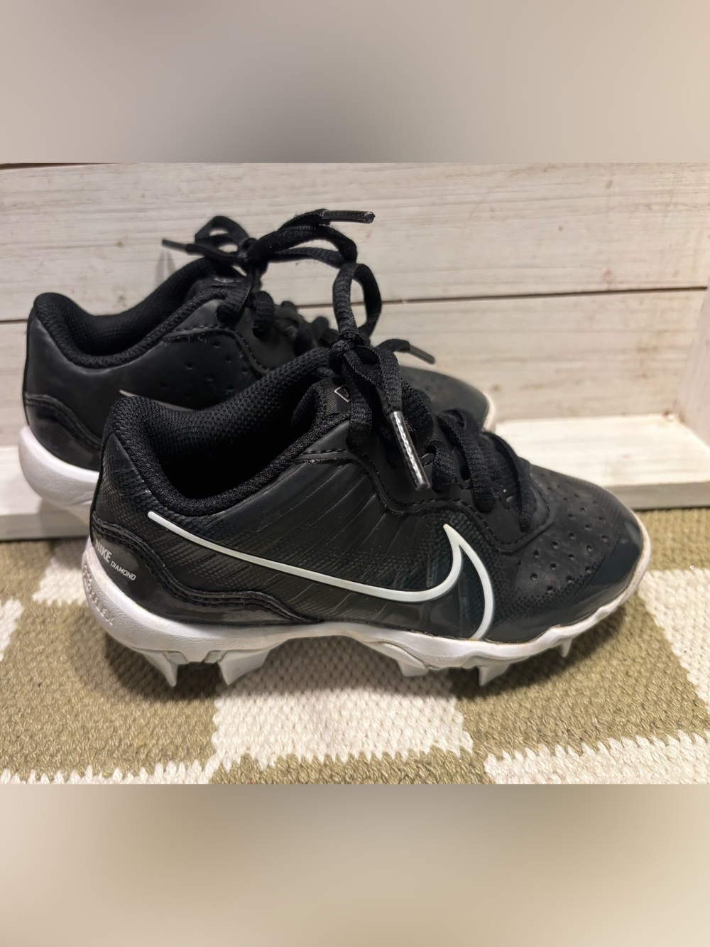Nike Kids' Hyperdiamond 4 Keystone Baseball Cleats